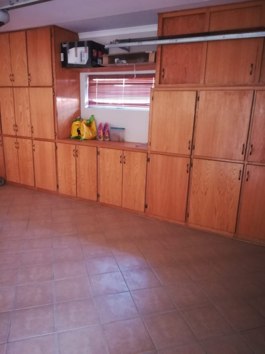 3 Bedroom Property for Sale in Bloemhof North West